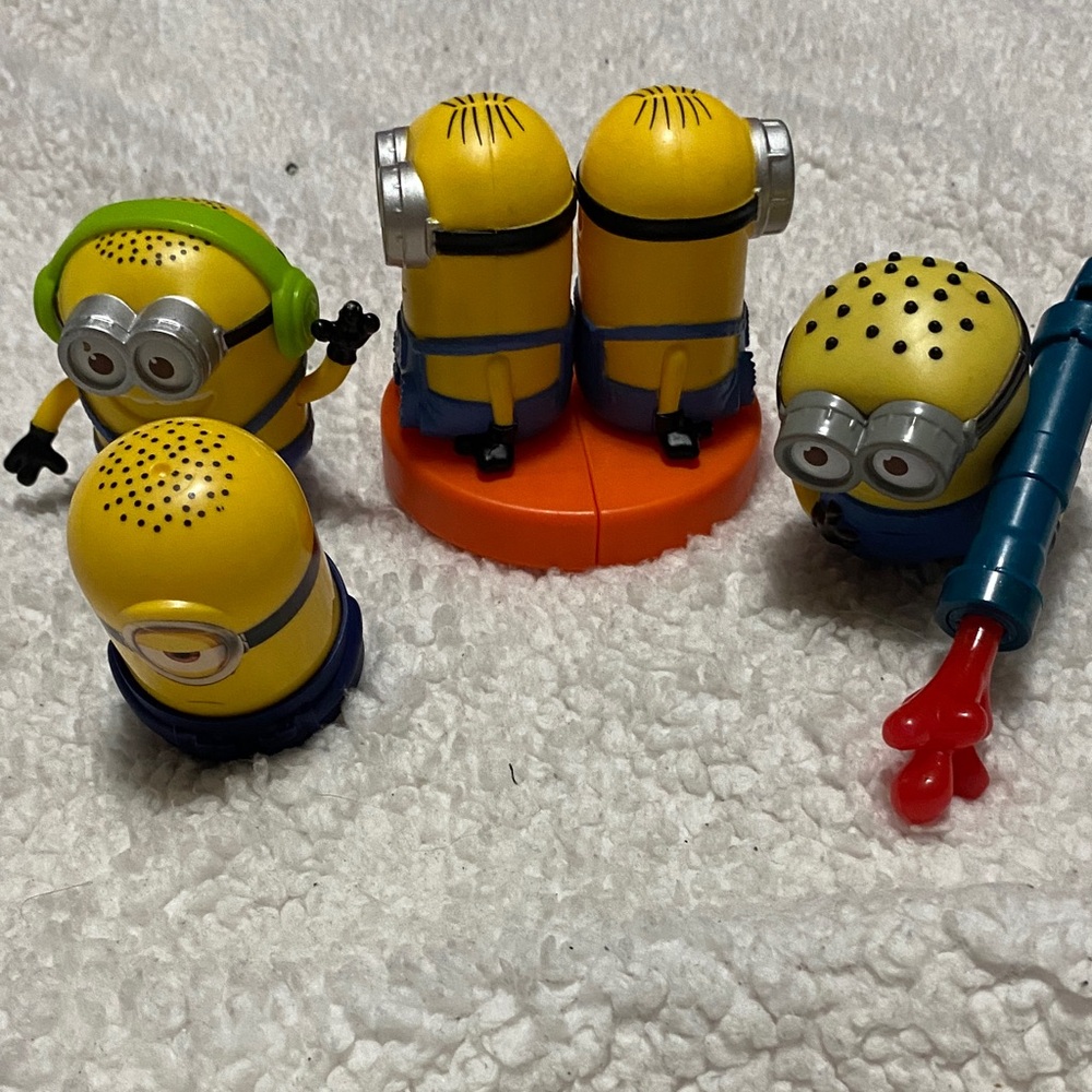 McDonald’s happy meal toy minions 5 pcs